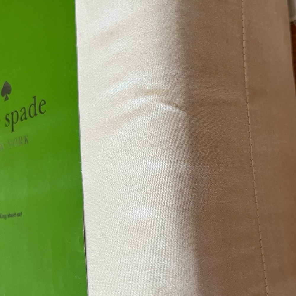 NWT Kate Spade Tan King Sheet Set - Picture 3 of 4